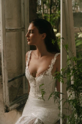 Alena Leena Achilea #4 thumbnail