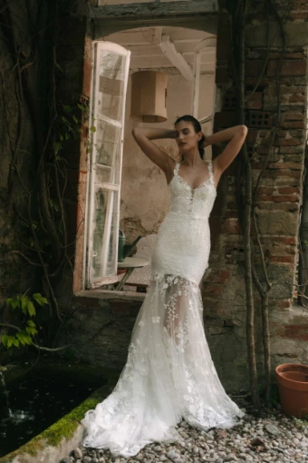 Alena Leena Achilea #0 thumbnail